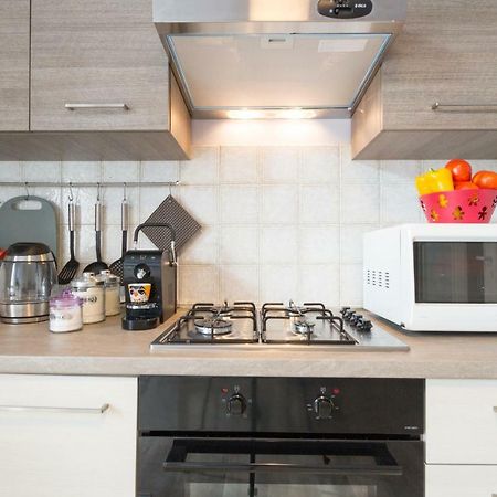 Bilocale Centro Biella Apartment ภายนอก รูปภาพ