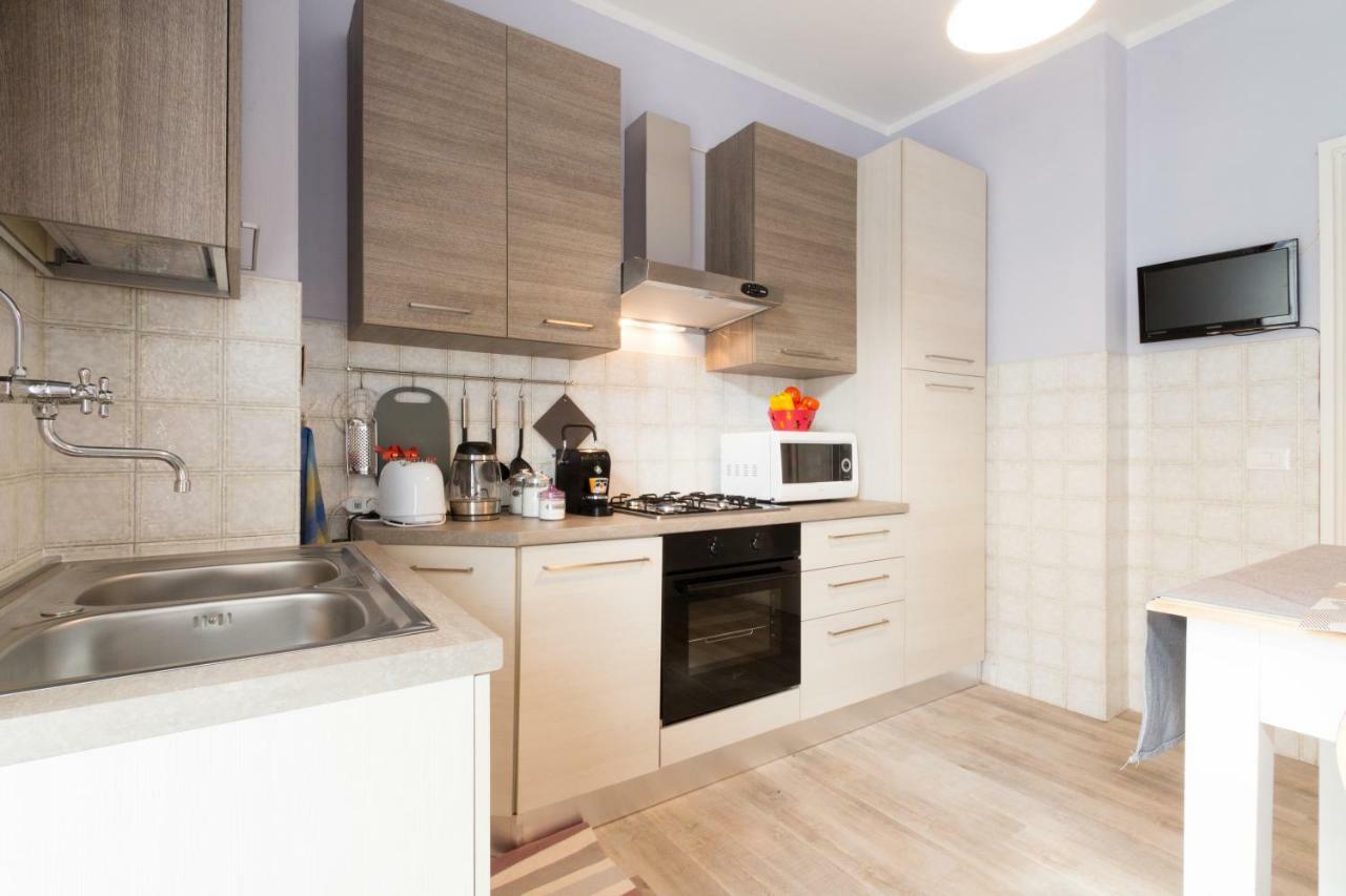 Bilocale Centro Biella Apartment ภายนอก รูปภาพ