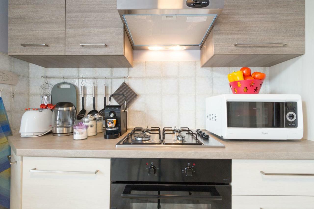 Bilocale Centro Biella Apartment ภายนอก รูปภาพ